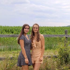 Meet your Posher, Denise